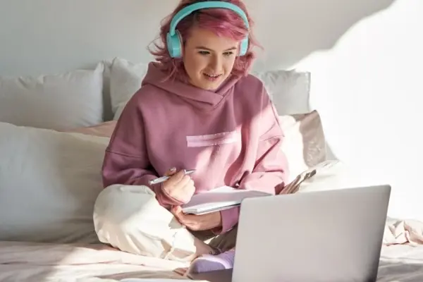 How do I claim a tax refund after redundancy?